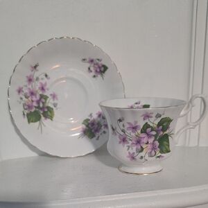 Floral Teacup by Royal Albert Vintage , Violet Collection England.